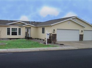 10411 N Maximilian Ln, Nine Mile Falls, WA 99026