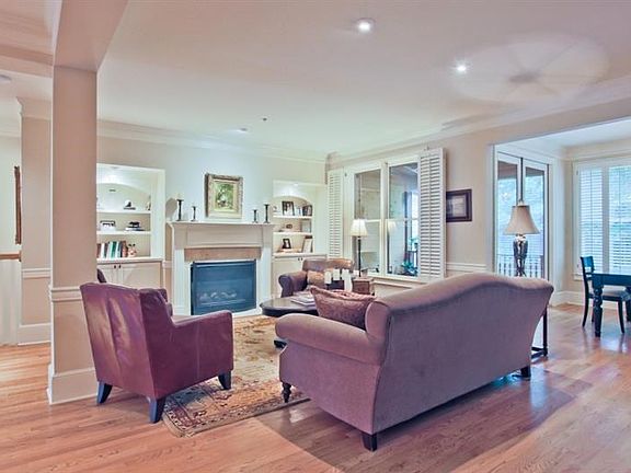 4th image of 4744 Legacy Cove Ln