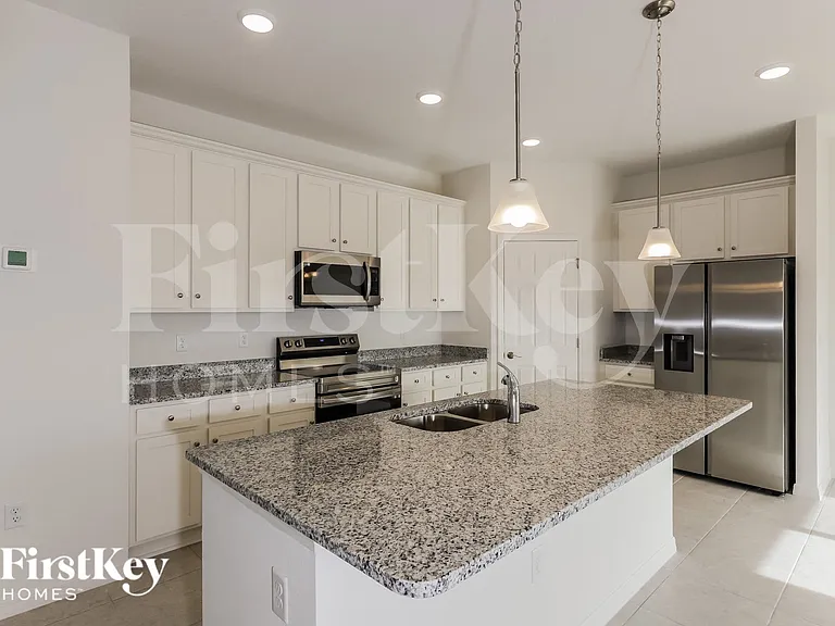 204 Windsor Reserve Dr — Photo 7