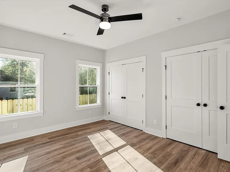 5406 Mildred St — Photo 12