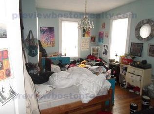 10 Saunders St #291, Allston, MA 02134