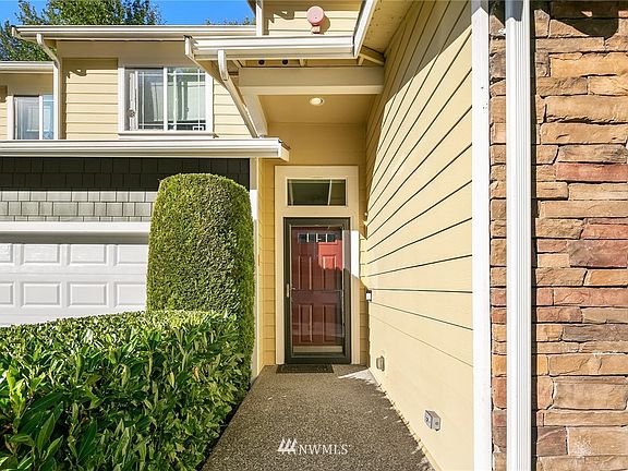 Clever off-setting townhome connection, minimizes shared wall space.
