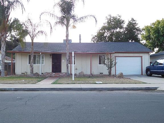2nd image of 3802 Kenmore Dr S