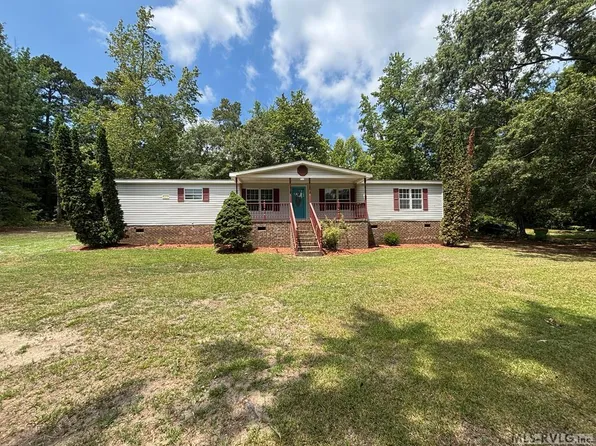 724 Orange Blossom Trl, Roanoke Rapids, NC 27870