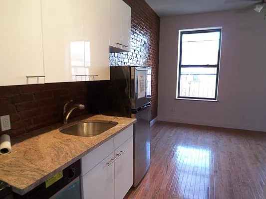 Rented by Centric New York | media 11