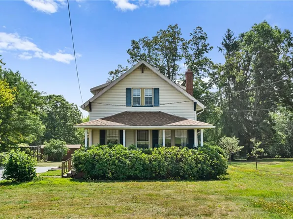 1557 Pittsburgh Rd, Franklin, PA 16323