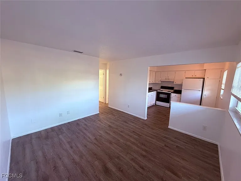 2708 Broadway #7 — Photo 7