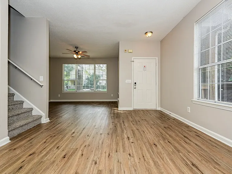 2499 Brianna Dr — Photo 6