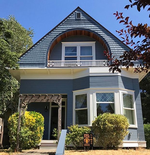 2nd image of 938 21st Ave