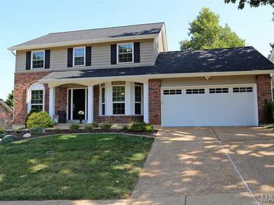 741 Strafford Ridge Dr, Ballwin, MO, 63021