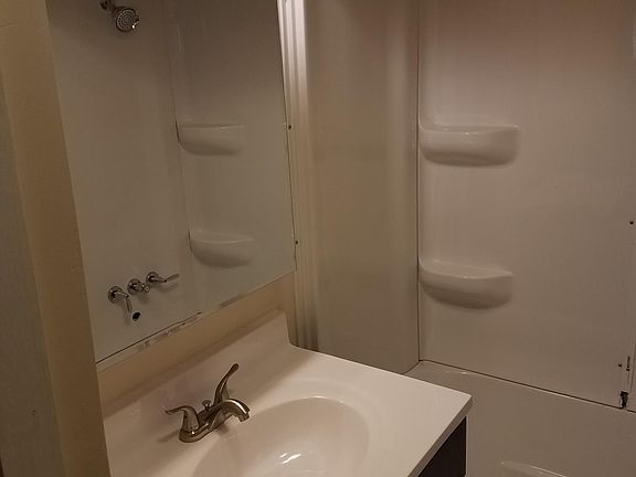 4th image of 1215 W 149th St