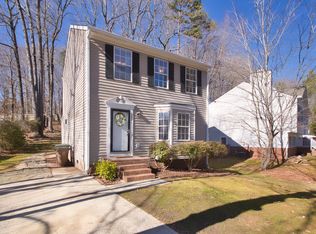 203 Cape Cod Dr, Cary, NC 27511