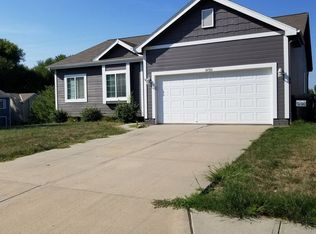 14926 Newport Ave, Omaha, NE 68116