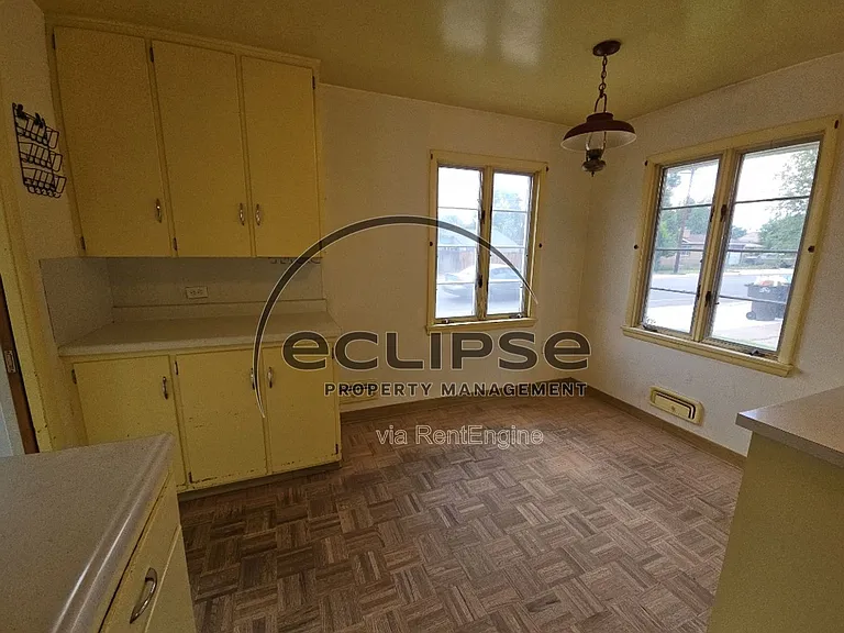 102 Poncha Ave — Photo 9