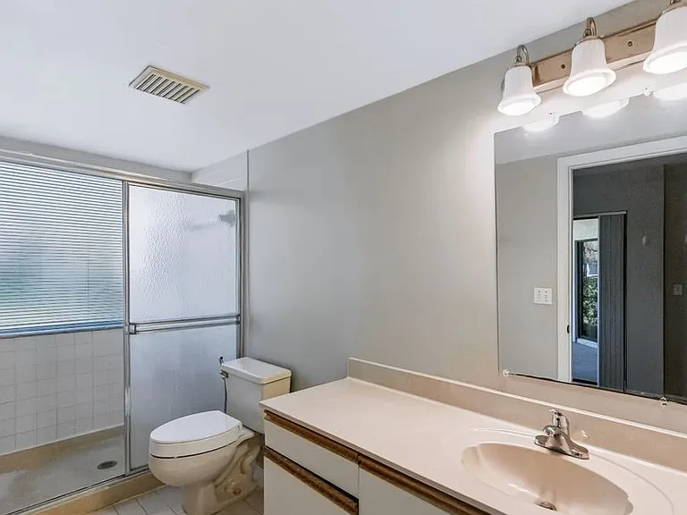 191 Bennington Dr #3 — Photo 25