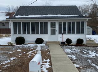 307 Old Colony Rd, Old Lyme, CT 06371