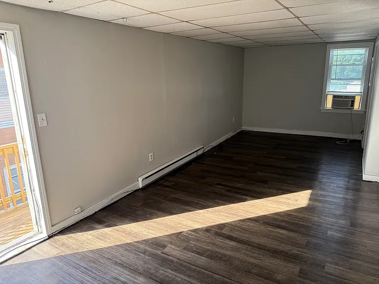 234 Hamilton St #2 — Photo 8