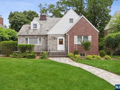 1108 Buckingham Rd, Fort Lee, NJ, 07024