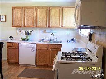 2nd image of 4319 Massabielle Dr