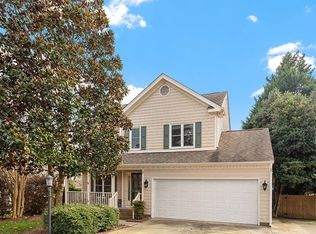 1404 Rainesview Ln, Apex, NC 27502