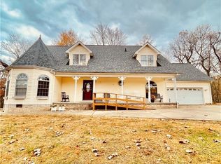 30 Pine Rdg, Tornado, WV 25202