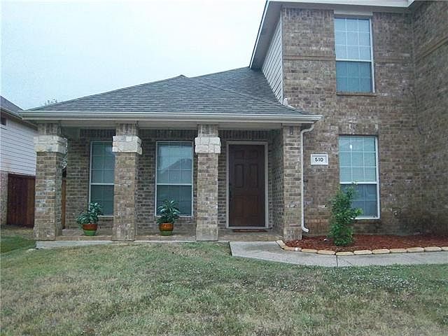 1st image of 510 Briaroaks Dr