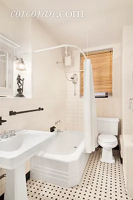 Sold by Corcoran | media 20