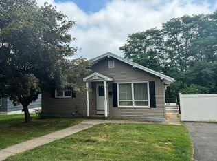 76 Essex Ave, Waterbury, CT 06704