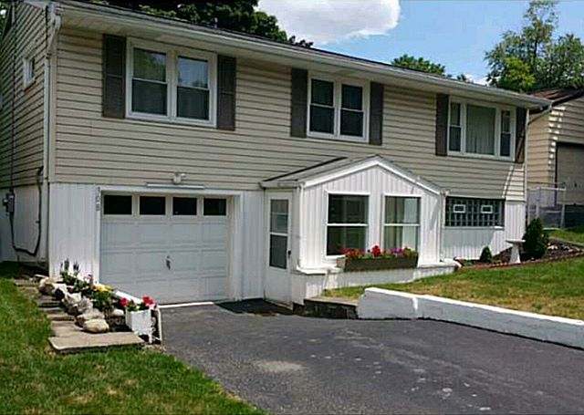 1st image of 308 Male Ave