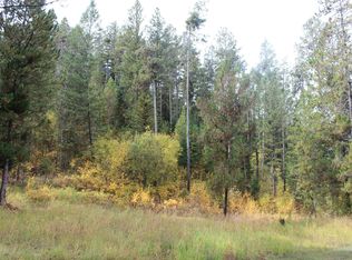 636 Mountain Dr, Alpine, WY 83128
