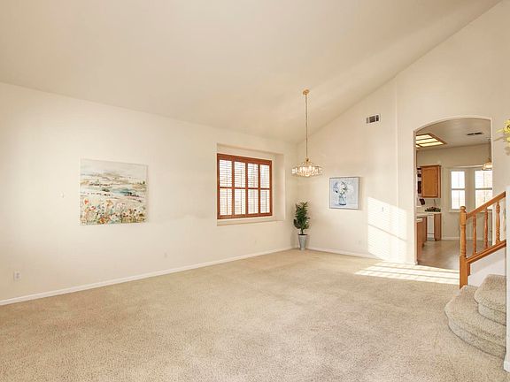 4th image of 8017 Bothwell Dr