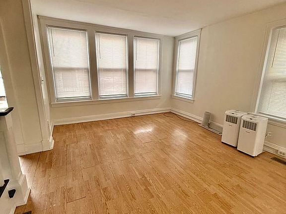 3rd image of 619 School St
