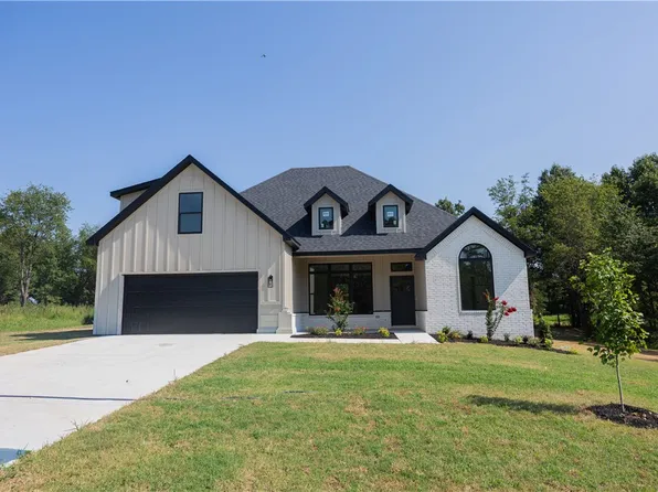 13025 Wallys Way, Gentry, AR 72734