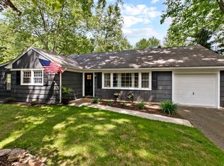 216 Fernwood Rd, Trumbull, CT 06611