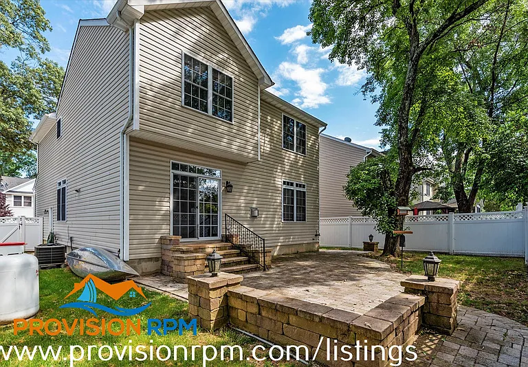 618 Cypress Ln — Photo 33