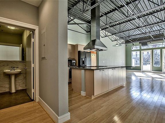 3rd image of 3699 McKinney Ave Ste 584