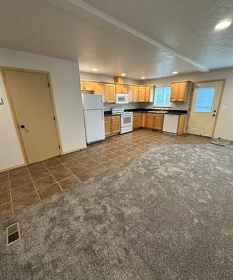 1332 Cleveland St SE #4 — Photo 7