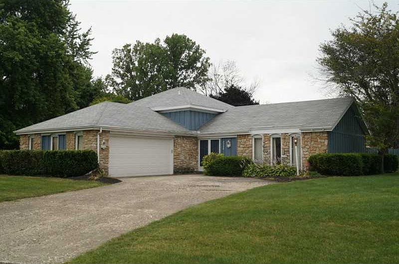 1st image of 2120 Woodstock Ct
