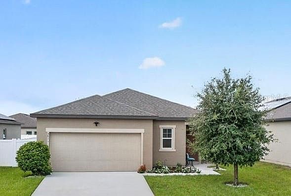 1st image of 5816 BEEFMASTER ROAD