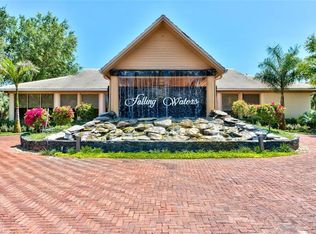 2202 Hidden Lake Dr #8, Naples, FL 34112