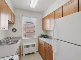 Battery Lane Apartments