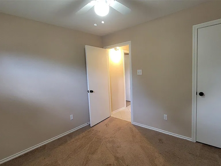 3335 Lakeland Gardens Dr — Photo 26