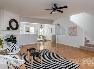 5537 Werburgh St, Charlotte, NC 28209