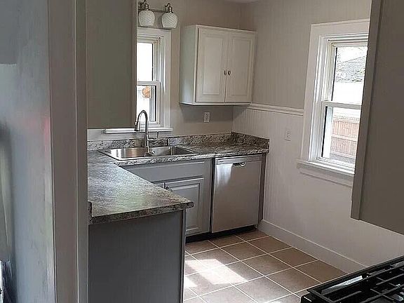 2nd image of 5056 N Westnedge Ave