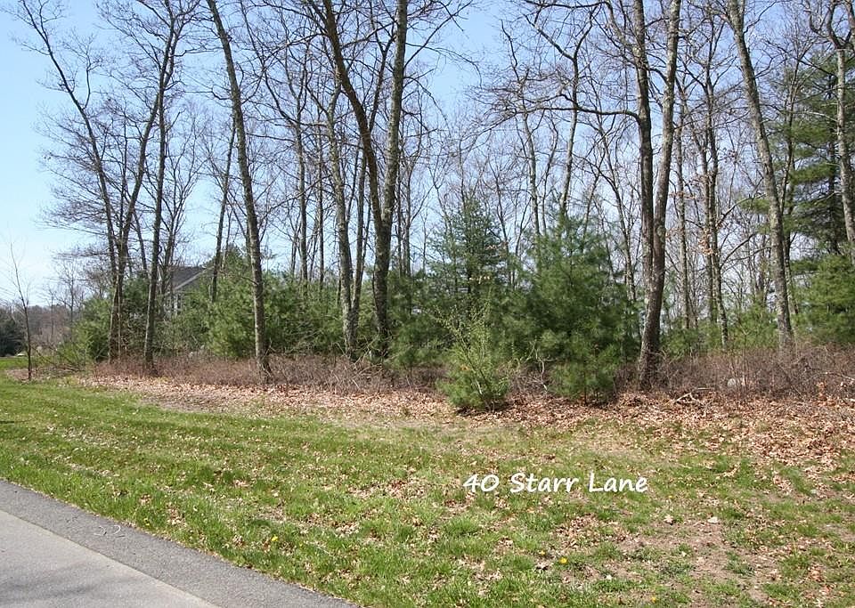 2nd image of 40 Starr Ln