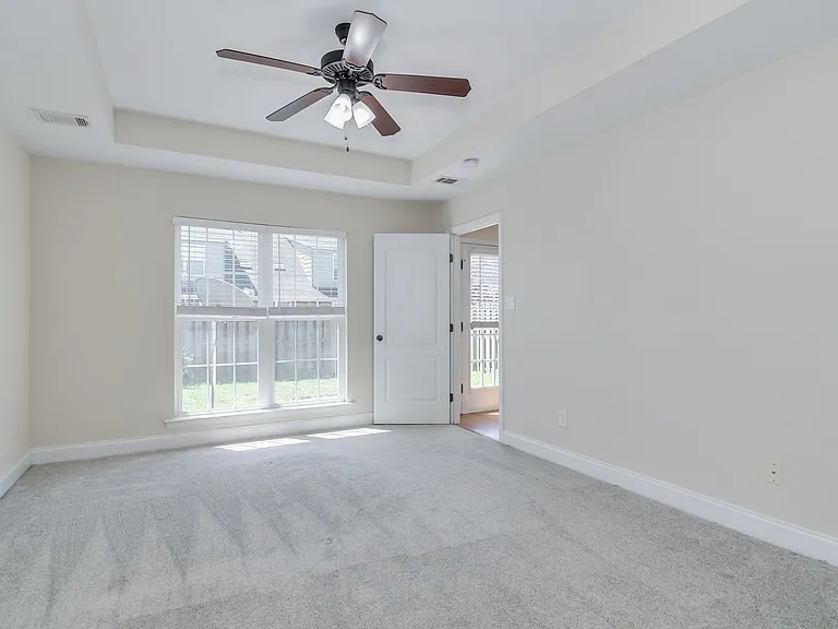 804 Bryan Cir — Photo 17