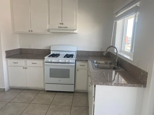 11730 Runnymede St APT 102, North Hollywood, CA 91605