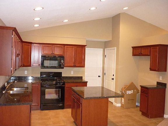 2nd image of 2803 W Pine Knoll Ct
