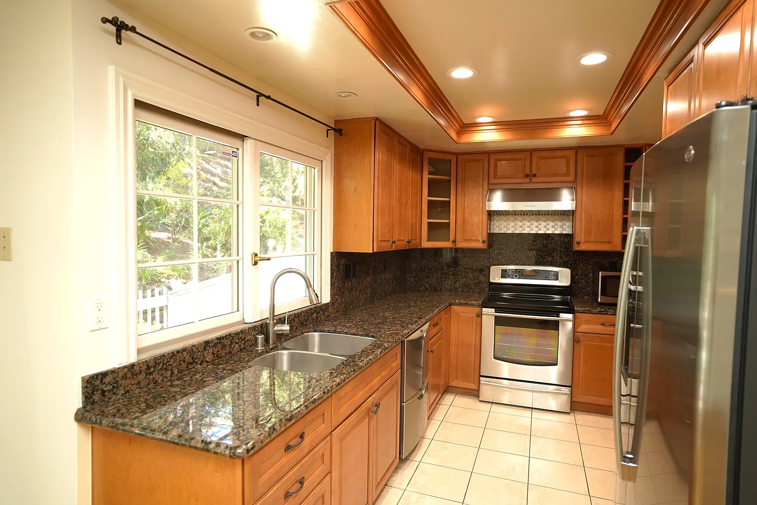 74 Lyonridge Ln photo 1