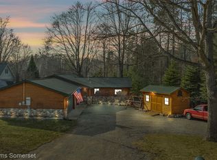 104 Hazelwood Dr, Prudenville, MI